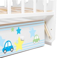 Детская кроватка «Машинки» на маятнике, с ящиком, цвет белый ВДК