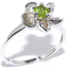 Кольцо из серебра с хризолитом р. 17 Silver Wings 21r-9343-140