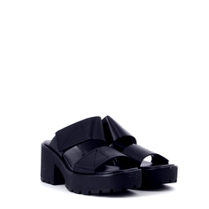 Сабо женские Vagabond 5147-001-20 черные 40 RU