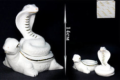 Шкатулка Змея и черепаха 14см. в подарочной упаковке Фарфор 107-099 118-107-099 Lenardi