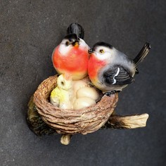 Подвесной декор "Гнездо со снегирями" 18x10,5x14,5см. Хорошие сувениры