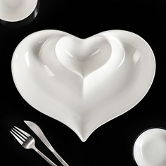 Блюдо с соусником «Сердце», 28×22×4 см, цвет белый No Brand
