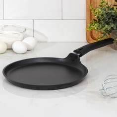 Сковорода блинная «Традиция», d=24 см, съёмная ручка, антипригарное покрытие, цвет чёрный Kukmara