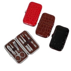 Набор маникюрный, 7 предметов, в футляре, цвет МИКС Queen Fair