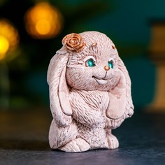 Фигура "Зайка с цветочком" бежевый, 7х6х6см Хорошие сувениры