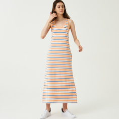 Платье Lacoste