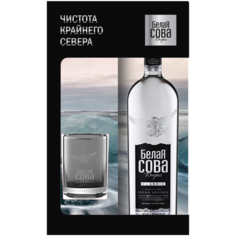 Водка Белая Сова 0,7 л в подарочной упаковке + стакан
