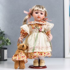 Кукла керамика, Иришка в платье с цветами и мишкой 30 см No Brand