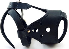 Намордник ZooMaster кожаный №6, объем 35 см, длина 5 см, короткий, 2-слойный