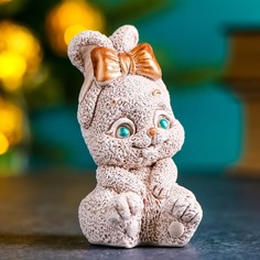 Фигура "Зайка с бантом" бежевый, 9х6х5см Хорошие сувениры