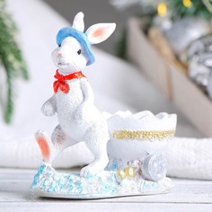 Фигура "Зайка новогодний с тележкой" 6х11х12см Хорошие сувениры