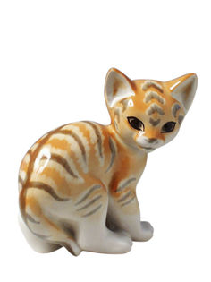 Скульптура Императорский фарфоровый завод. Кошка. 14 см.