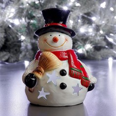 Фигура с подсветкой "Снеговик с метлой" 13х11х17см Хорошие сувениры