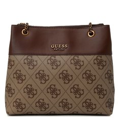 Дорожные и спортивные сумки Guess