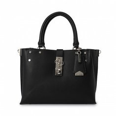 Дорожные и спортивные сумки Guess