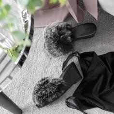 Женские кожаные тапочки Togas Мирей чёрные р.38-39