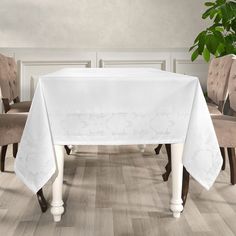 Karna 3699 Скатерть "KARNA" жаккард водонепроницаемый DORE 160x220 см Прямоугольная Белый