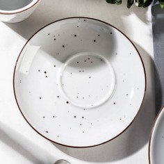 Блюдце DOTS white, d=16 см No Brand