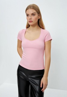 Футболка Zarina