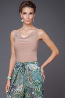 Блуза женская Арт-Деко L-1060 бежевая 42 RU