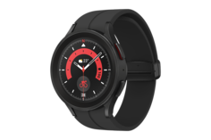Смарт-часы Samsung Galaxy Watch5 Pro черный титан