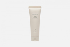 Пенка для очищения лица с чайным деревом Aromatica