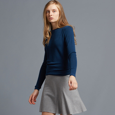 Женский свитер Lacoste