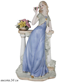 Статуэтка Девушка 35,5см. в подарочной упаковке Фарфор 207-019 118-207-019 Lenardi