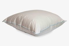 Подушка пуховая Северное сияние 70х70, средняя Natures