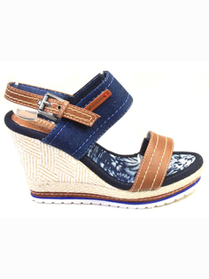 Босоножки женские AIRBOX 135972 синие 36 RU