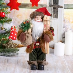 Новогодняя фигурка Зимнее волшебство Дед Мороз с мешком и лыжами 2357064 1 шт.