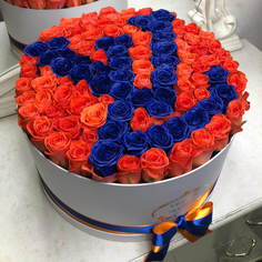 Сложная флористика Venus in Fleurs Коралловые розы в коробке "Louis Vuitton" 808784