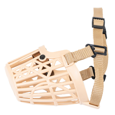 Намордник пластиковый №4 PetTails, обхват морды 22см, длина корзины 6см (доберман)