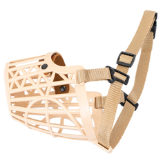 Намордник пластиковый №5 PetTails, обхват морды 26см, длина корзины 8см (ротвейлер)