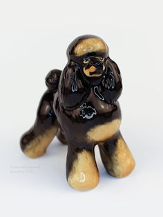 Фигурка Астраханский фарфор Сциталис Пудель большой фантом Высота 12 см.