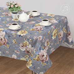 Скатерть столовая "Новелла" СБ.150х150 Арт Дизайн