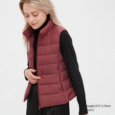 Утепленный жилет женский UNIQLO 450312COL17 красный M (доставка из-за рубежа)