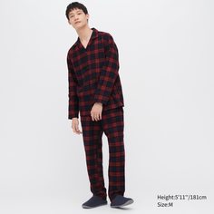 Пижама мужская UNIQLO 452359COL17 красная XS (доставка из-за рубежа)