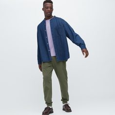 Брюки мужские UNIQLO 457907COL57 хаки S (доставка из-за рубежа)