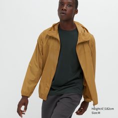 Ветровка мужская UNIQLO 449613COL43 желтая XS (доставка из-за рубежа)