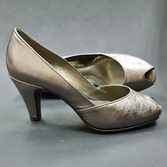 Туфли женские GABOR 61600-63 золотистые 36 RU
