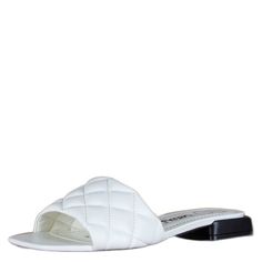 Шлепанцы женские Betsy 927008/11-02 белые 41 RU