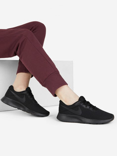 Кроссовки женские Nike Tanjun, Черный