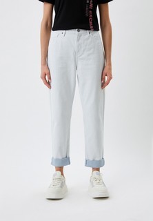 Джинсы Armani Exchange