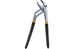 22035-10-25_z01 Stayer