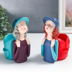 Сувенир полистоун подставка "Малышка с рюкзаком, в кепке" МИКС 14,7х9,5х7,7 см No Brand