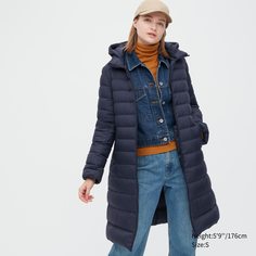 Пуховик женский UNIQLO 450450COL69 синий L (доставка из-за рубежа)