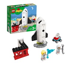 Конструктор LEGO DUPLO Town 10944 Экспедиция на шаттле, 23 детали