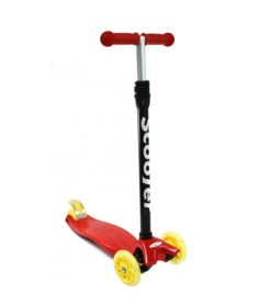 Самокат Scooter BKS-110 трехколесный с подсветкой красный
