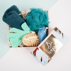 Подарочный набор "Be happy" полотенце 30х60 см и банные аксессуары Этель